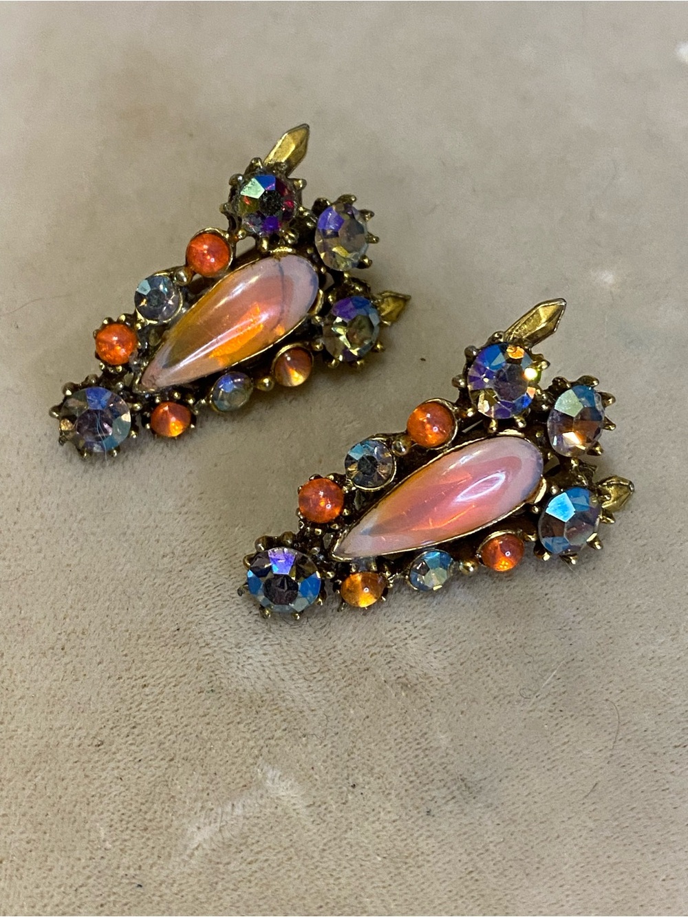 Vintage Florenza Orange Rhinestone Clip On Earrings